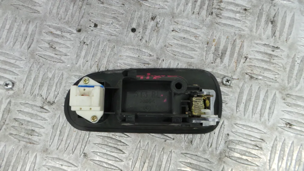 Puxador Interior Traseiro Esquerdo 