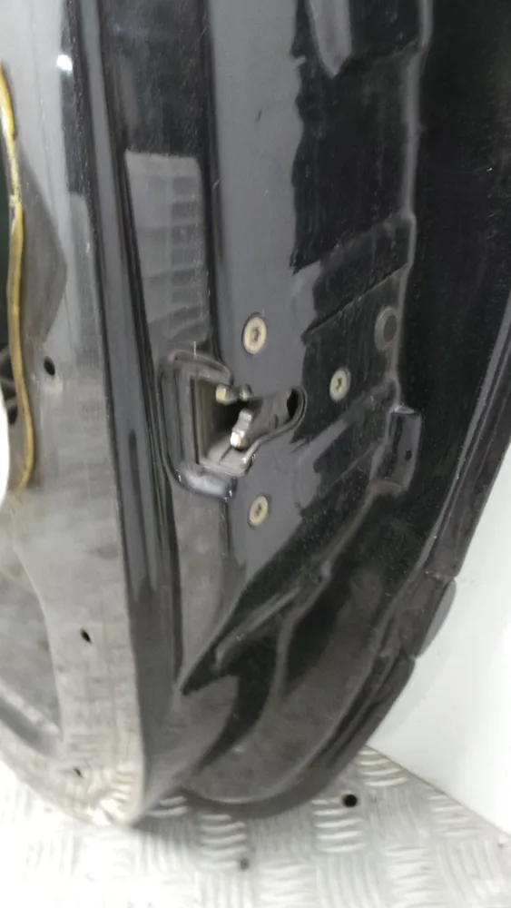 Fechadura / Fecho Porta Direito