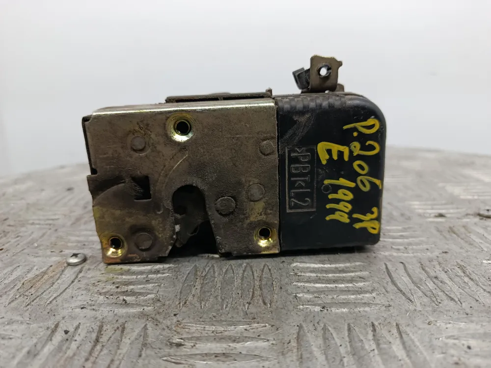Fechadura / Fecho Porta Esquerdo