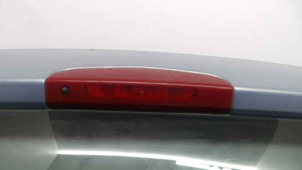Additional stop light / 3rd stop light