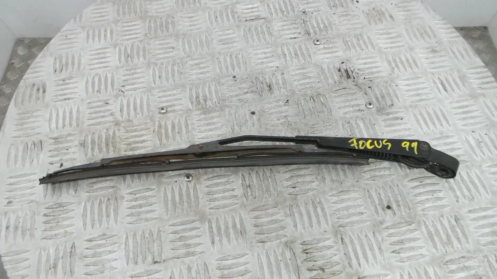 Braço Traseiro Para Brisas
