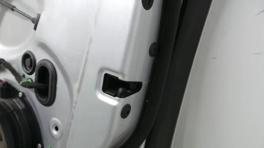 Fechadura / Fecho Porta Frente Direito