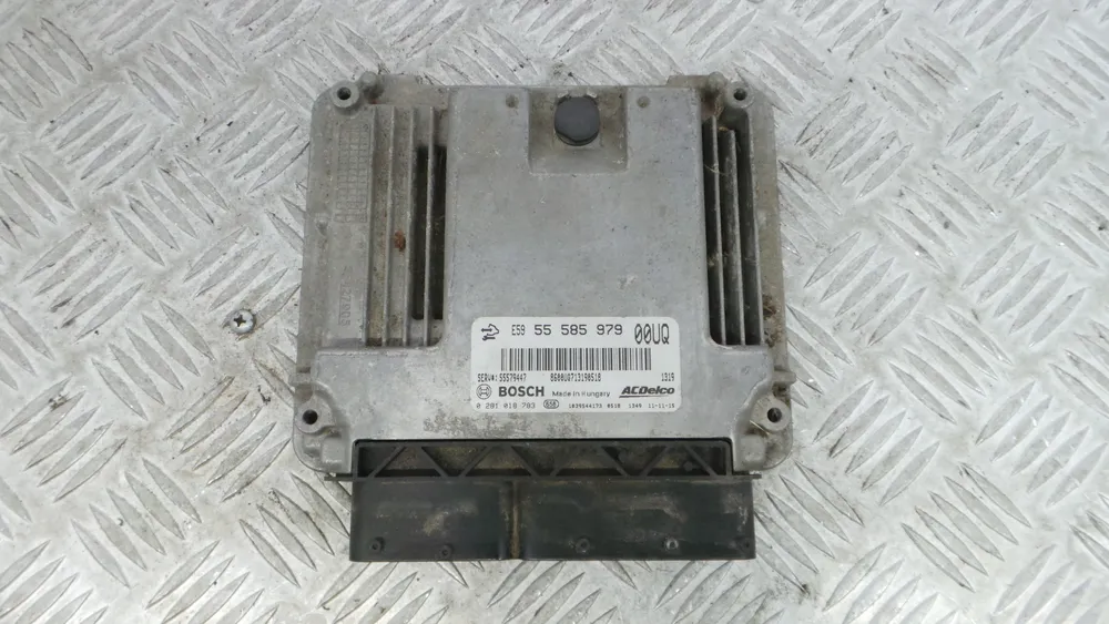 Motor control unit / ECU