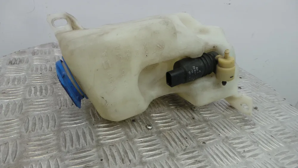 Windshield washer tank