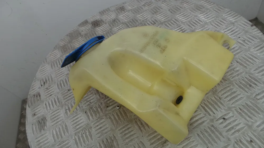 Windshield washer tank