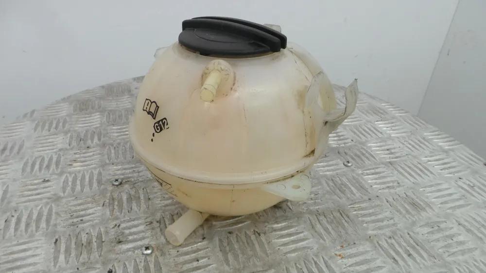 Reservatório / Depósito da Água / Líquido de Refrigeração