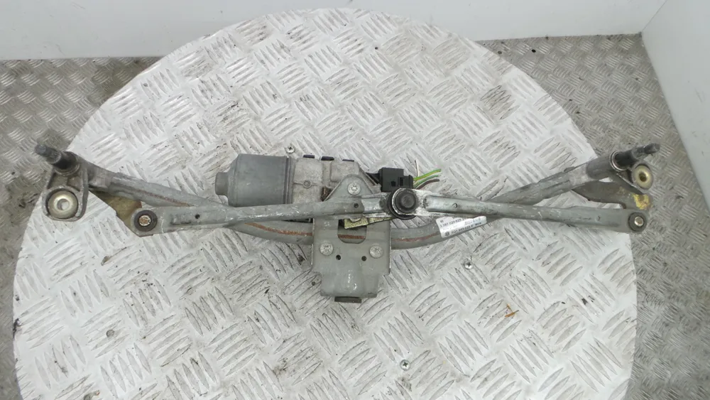 Motor Limpa Vidros Frente
