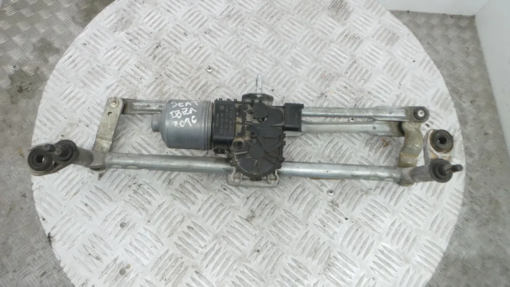 Front Wiper Motor
