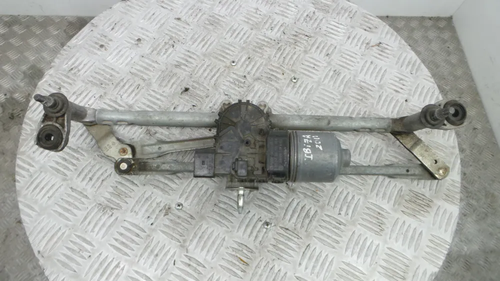 Front Wiper Motor