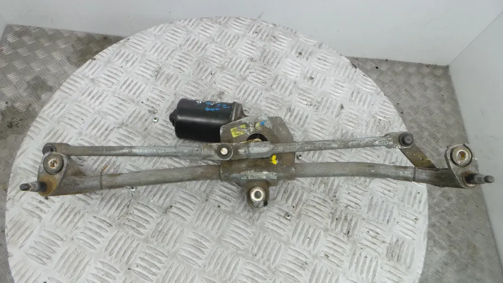 Motor Limpa Vidros Frente