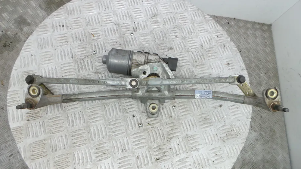 Motor Limpa Vidros Frente