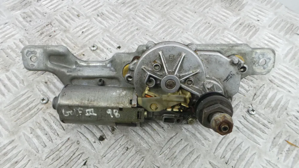 Motor Limpa Vidros Trás