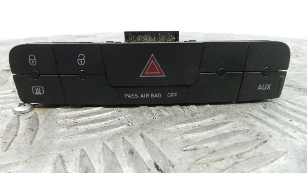 warning 4 piscas
