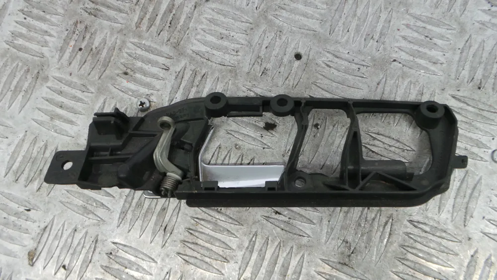 Puxador Interior Frente Direita