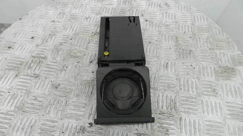 Suporte para copos para o carro