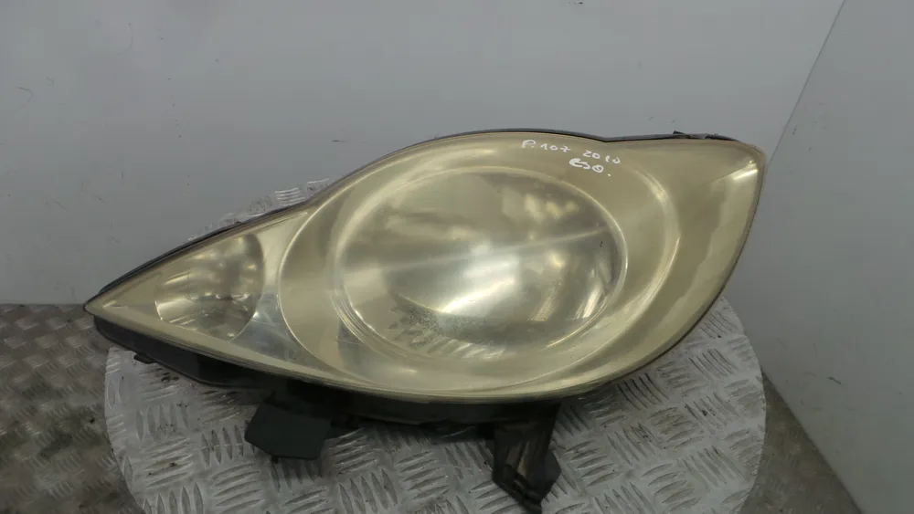 Ótica / Farol Esquerdo
