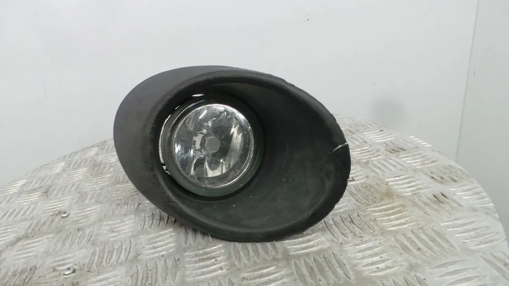 Farol Nevoeiro Frente Direito