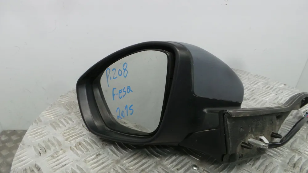 Retrovisor Izquierdo