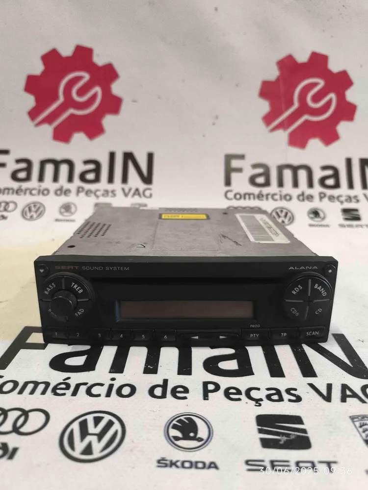 Car radio