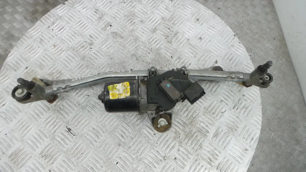 Motor Limpa Vidros Frente