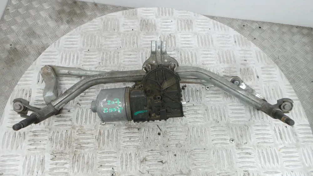 Motor Limpa Vidros Frente