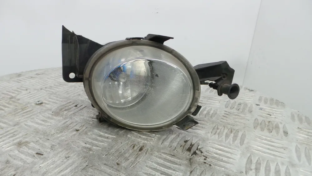 Farol Nevoeiro Frente Direito