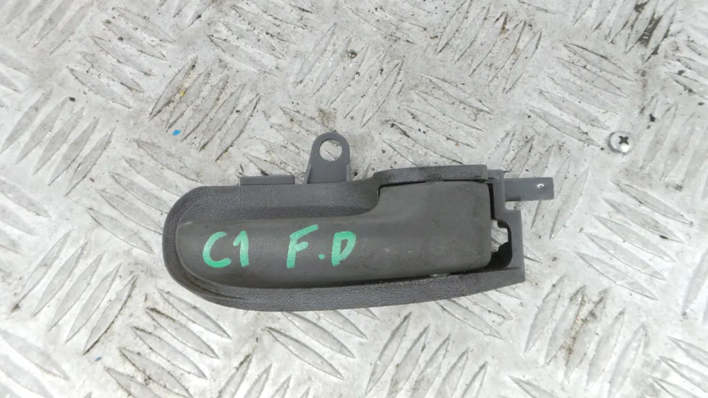Puxador Interior Frente Direita