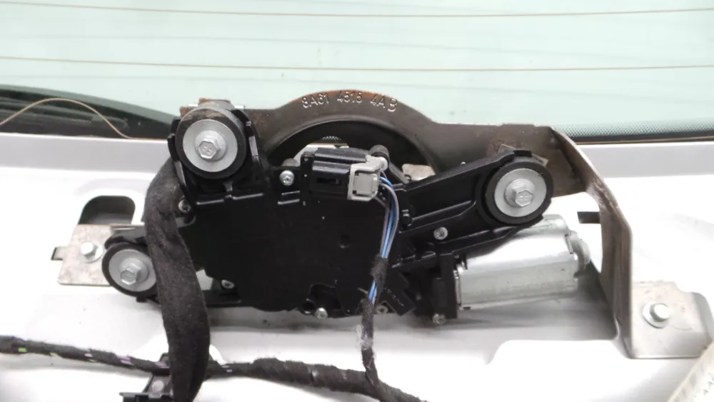 Motor Limpa Vidros Trás