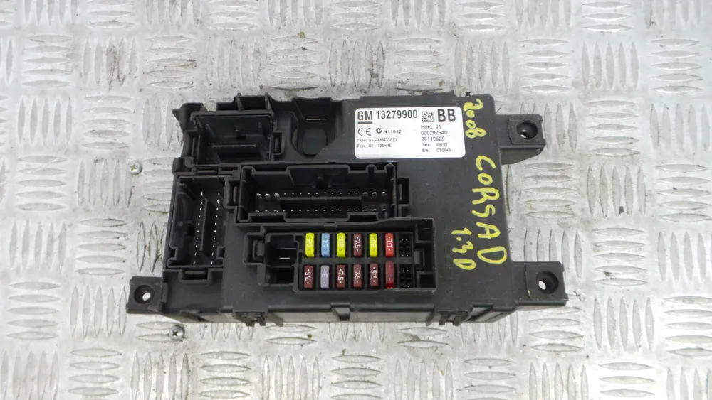 Fuse box / SAM / BSI
