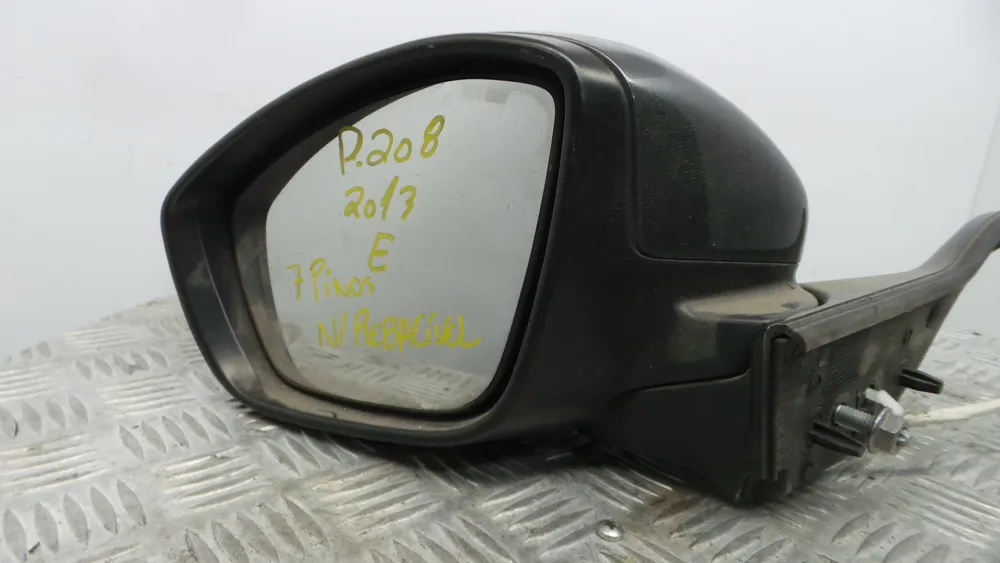 Door Mirror Left