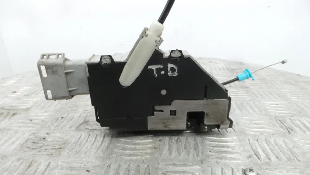 Fechadura / Fecho Porta Trás Direito