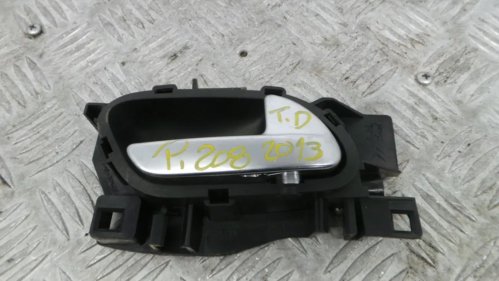 Interior Door Handle Back Right