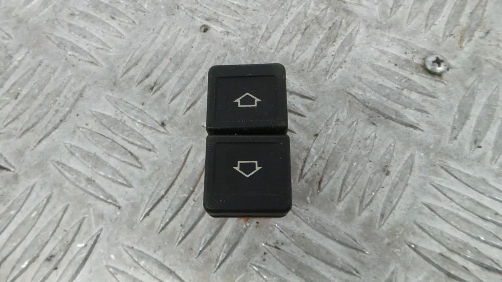 Comando / Botão / Interruptor Vidros Trás Direito