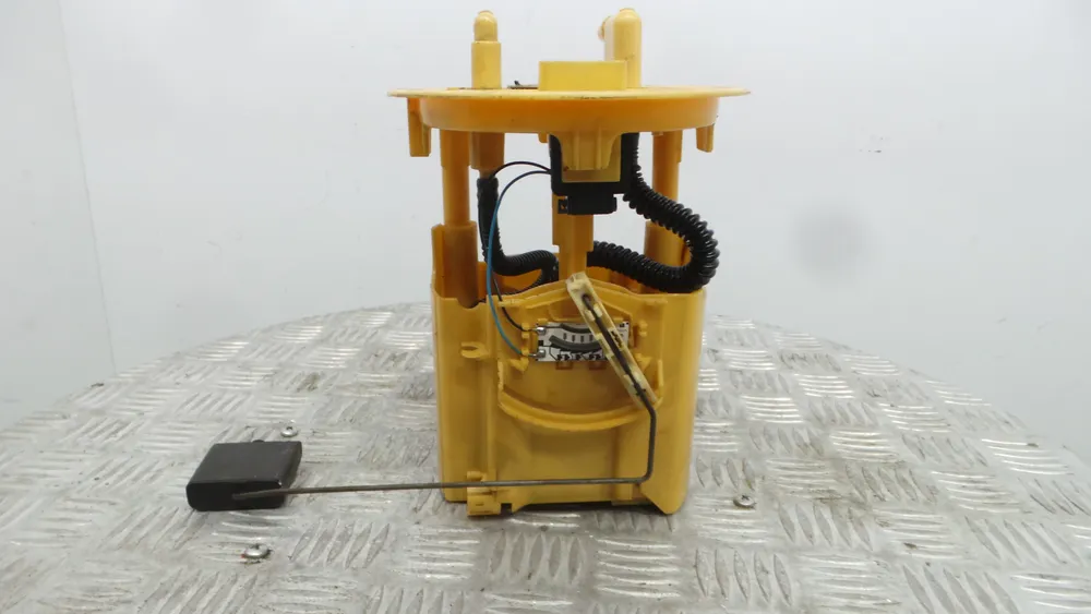 Fuel float
