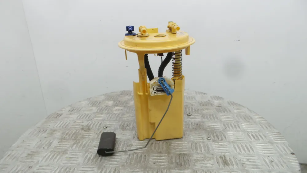 Fuel float