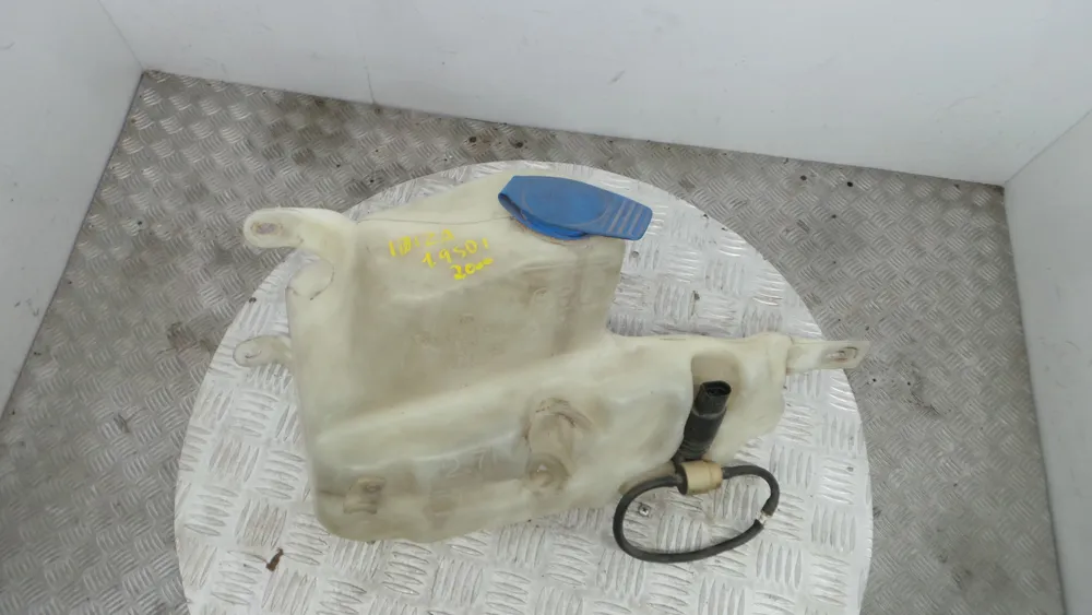 Windshield washer tank