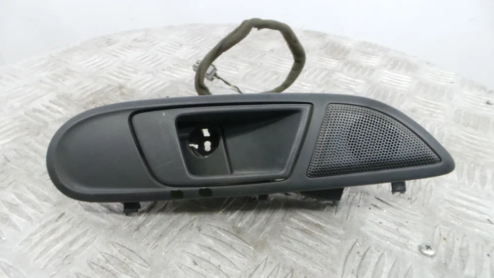Interior Door Handle Front Right