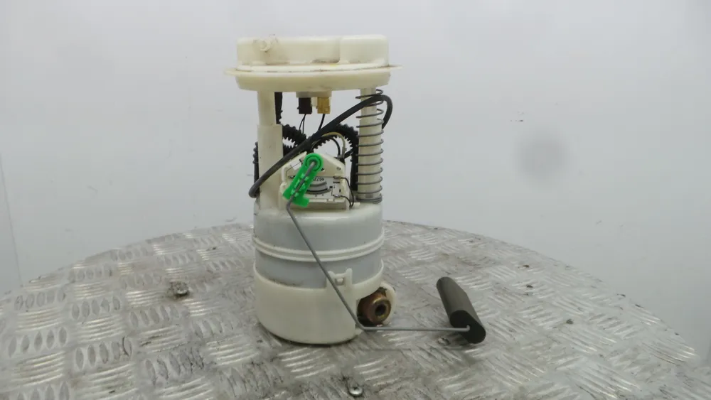 Fuel float
