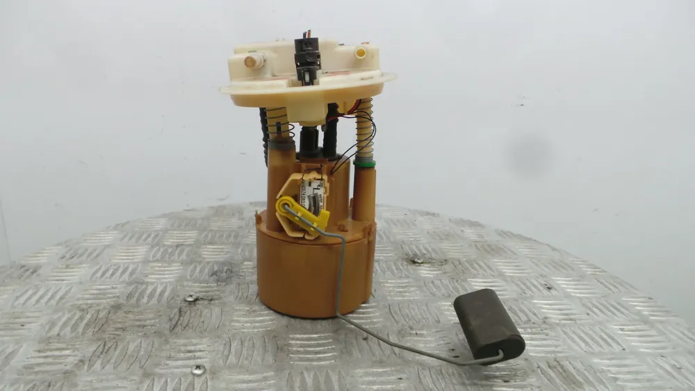 Flotador de combustible