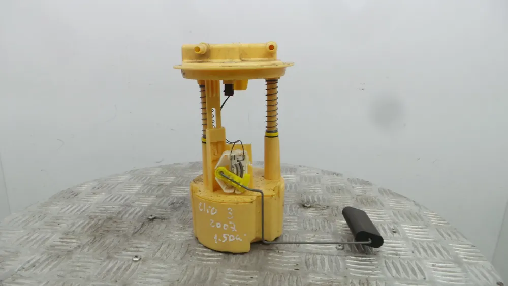 Fuel float