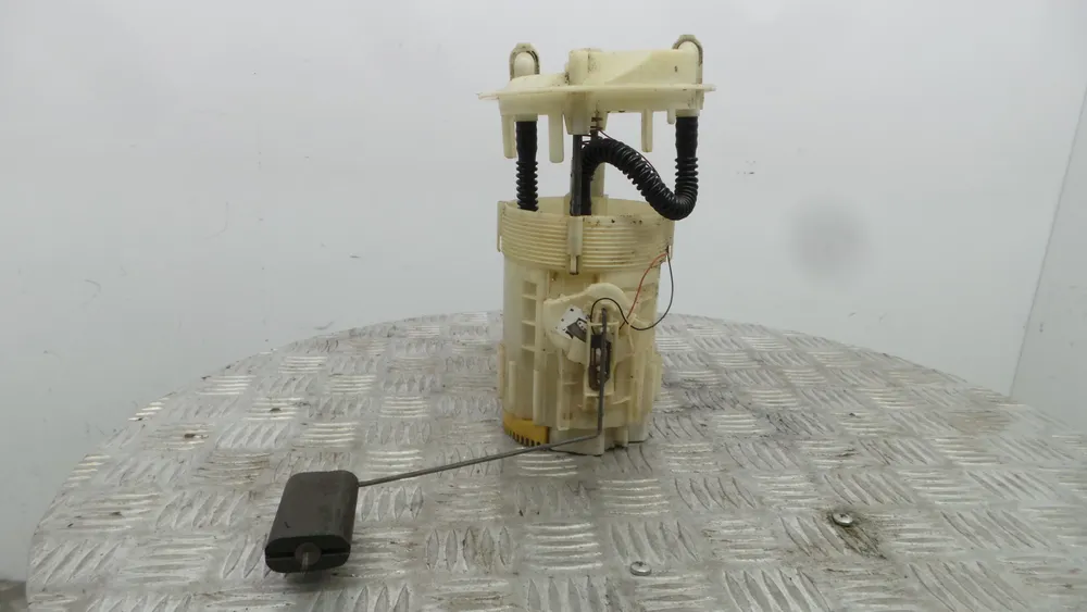 Fuel float