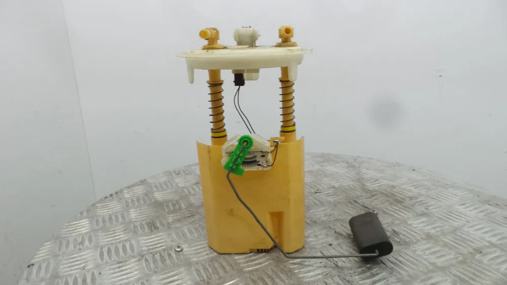 Fuel float