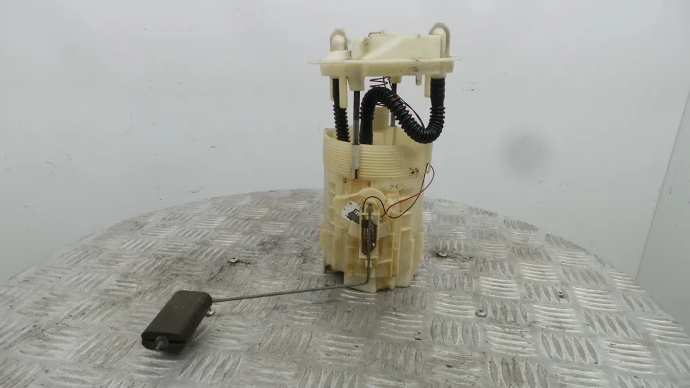 Fuel float