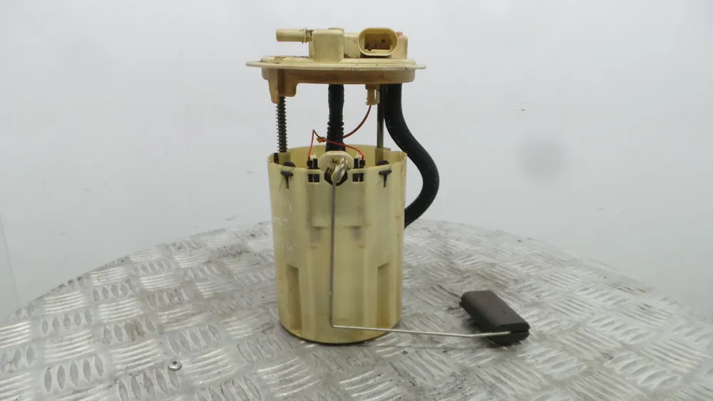 Fuel float