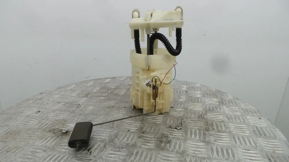 Fuel float