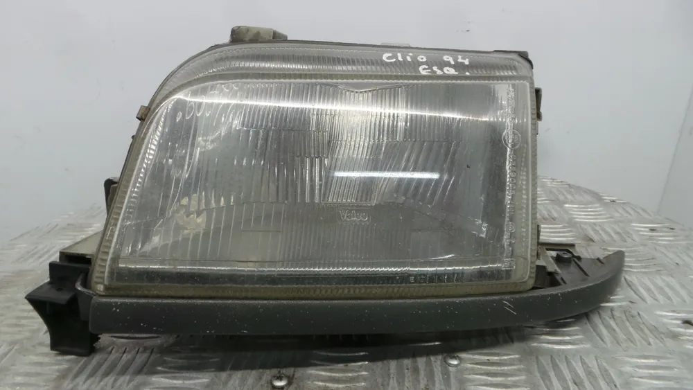 Ótica / Farol Esquerdo