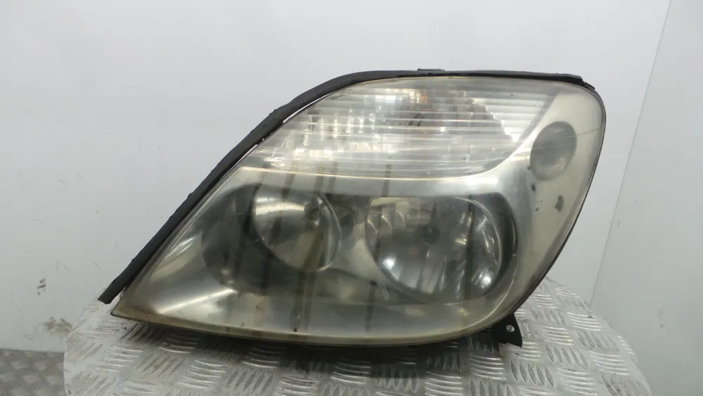 Ótica / Farol Esquerdo