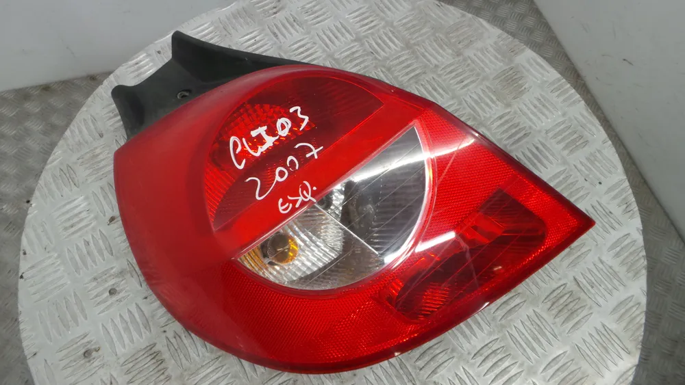 Left Tail light