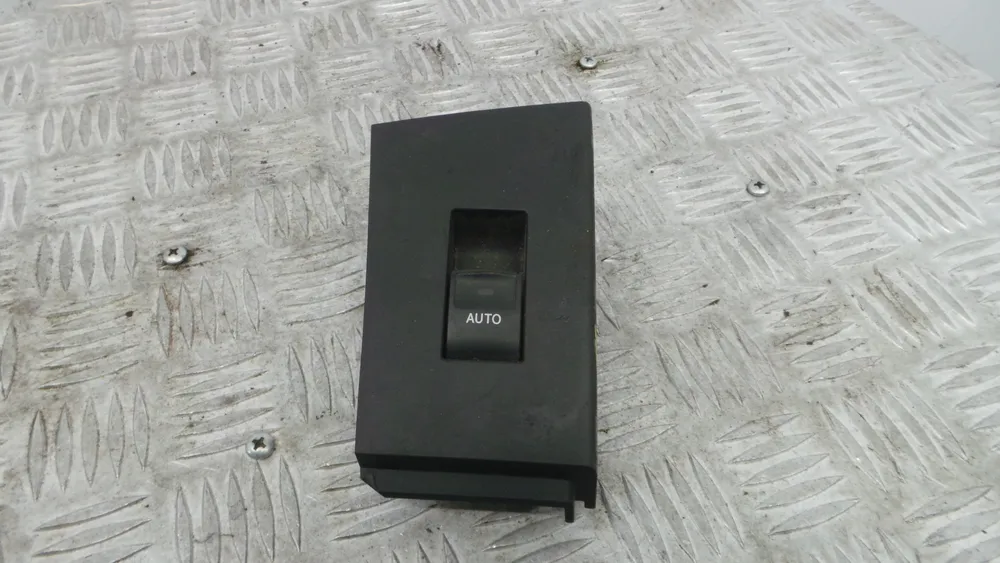 Comando / Botão / Interruptor Vidros Trás Esquerdo