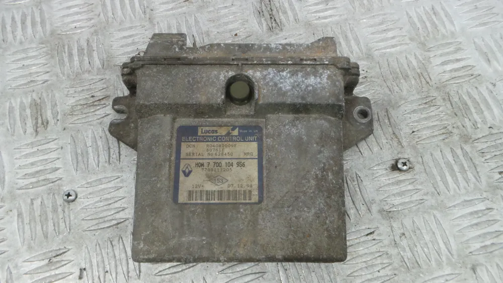 Motor control unit / ECU